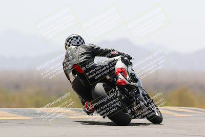 media/Apr-10-2022-SoCal Trackdays (Sun) [[f104b12566]]/Turn 9 Backside (1120am)/